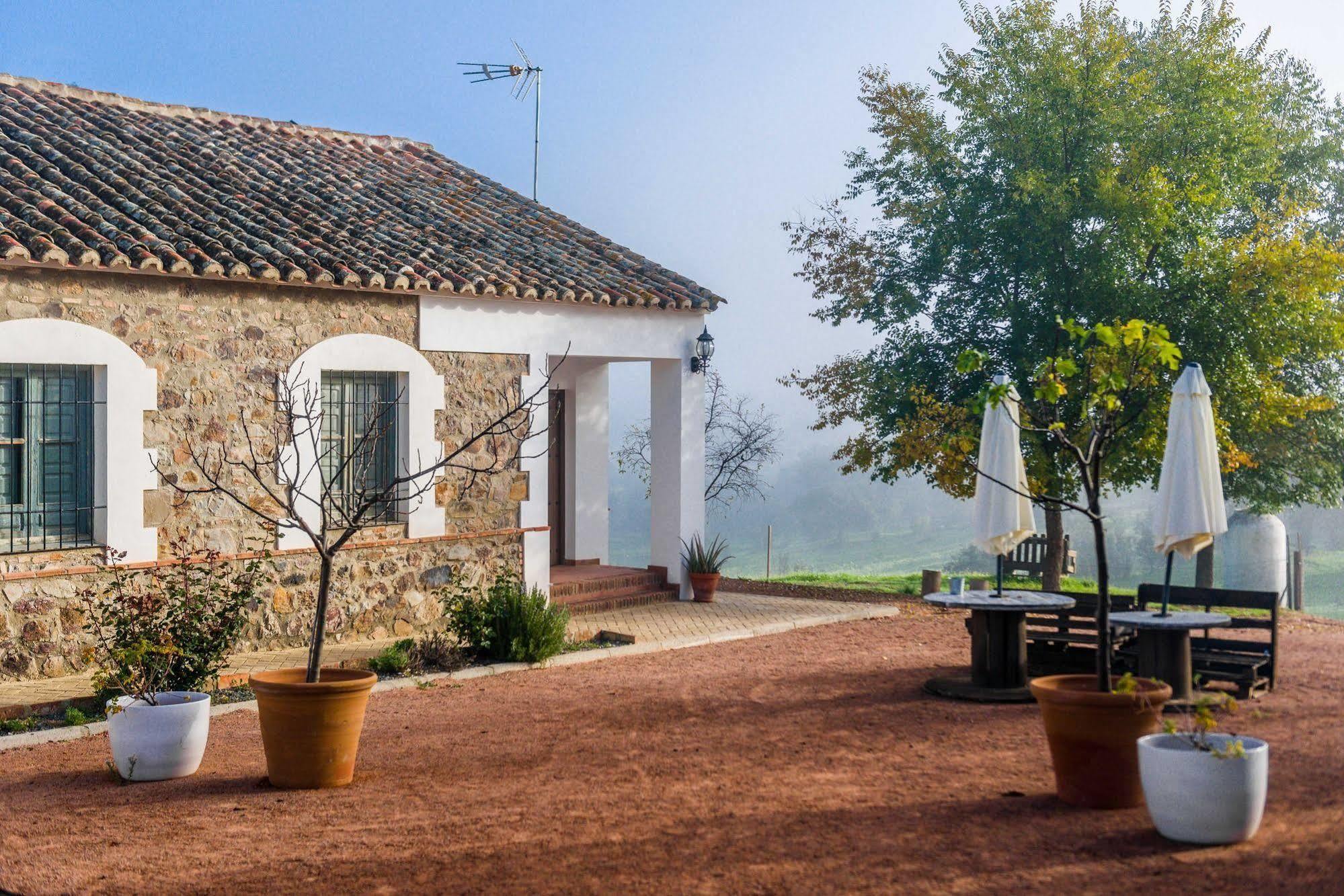 Balneario Aguas Villaharta Εξωτερικό φωτογραφία