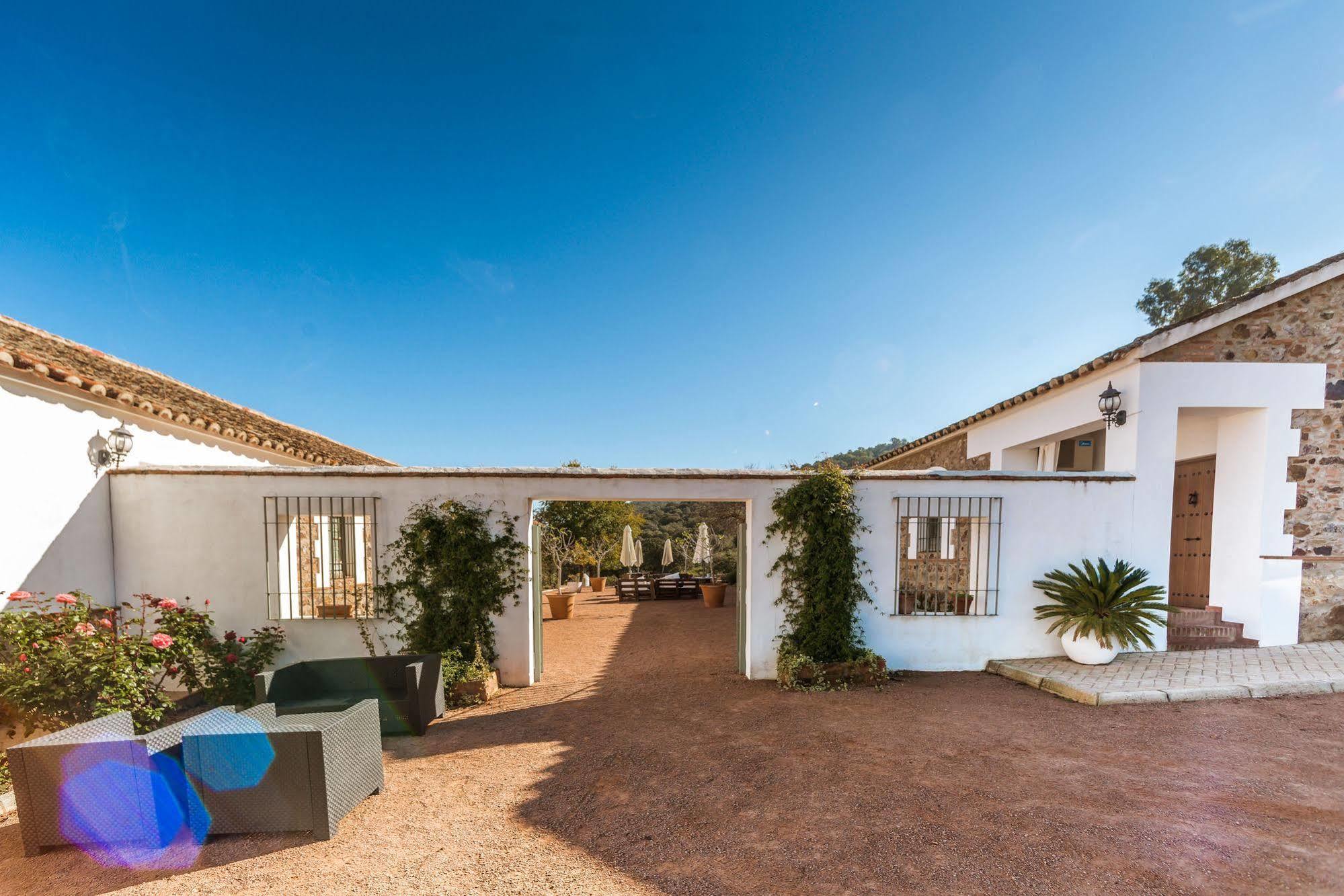 Balneario Aguas Villaharta Εξωτερικό φωτογραφία